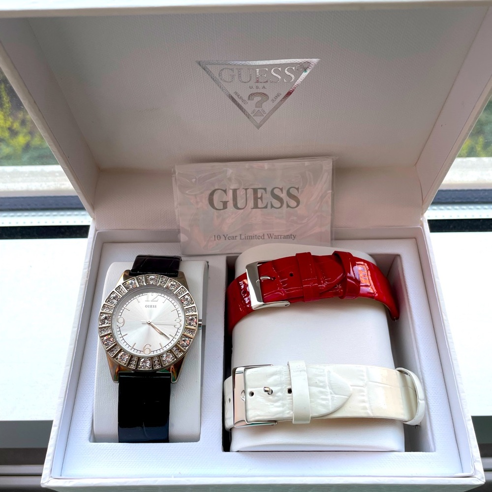Guess 3-piece Watch Set